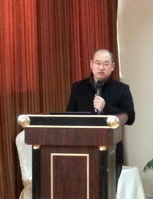 上海機(jī)動(dòng)車檢測(cè)中心中心主任助理兼市場部總監(jiān)王晉軍先生作開場致辭