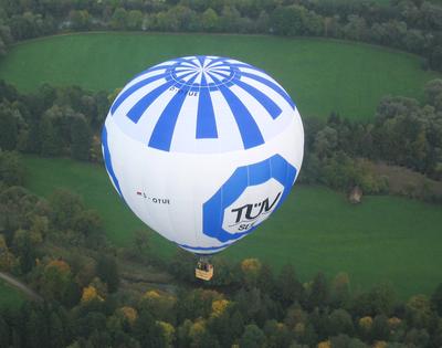 為了更好地滿足公司市場(chǎng)戰(zhàn)略及業(yè)務(wù)發(fā)展需要，TUV南德意志集團(tuán)在中國(guó)大陸主要的法律實(shí)體 -- 江蘇添福產(chǎn)品服務(wù)有限公司已更名為“南德認(rèn)證檢測(cè)（中國(guó)）有限公司”。